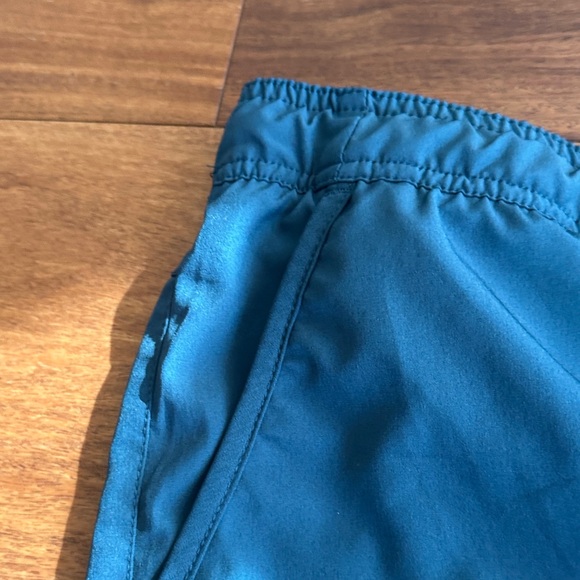 Gerry Weber Men's Teal Athletic Shorts with Drawstring - Picture 6 of 8